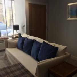 40 Newgate Barnard Castle -Central Location - Court Yard - Dog Friendly - Sleeps 7 - Wood Burner - Complimentary Logs & Wine - Smart TV