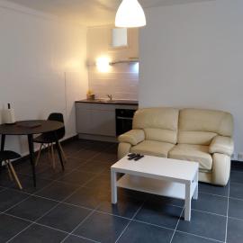 O'Couvent - Appartement RDC Extérieur - 1 chambre - 44 m2, hotel in Salins-les-Bains