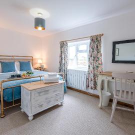 North Cottage, Alderton
