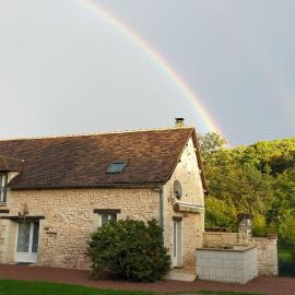 Gite du Prieure, viešbutis mieste Vaux-sur-Vienne