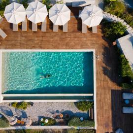 Elies Residences Luxury Apartments, хотел в Митилини