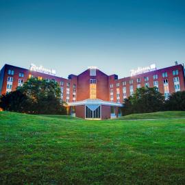 Radisson Blu Hotel Karlsruhe, מלון באטלינגן