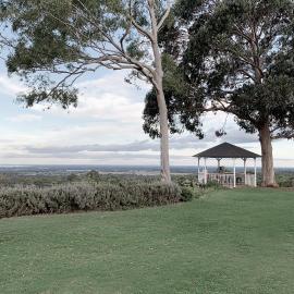 Yungarra Estate, hotel in Dunsborough