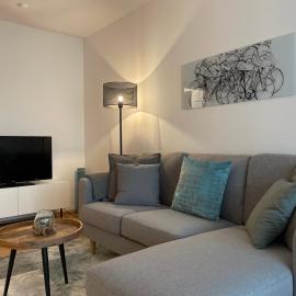 LaMiaCasa Family Apartment near Bosch and Fair, hotel in Renningen