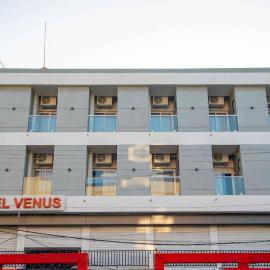 HOTEL VENUS, хотел в Verāval