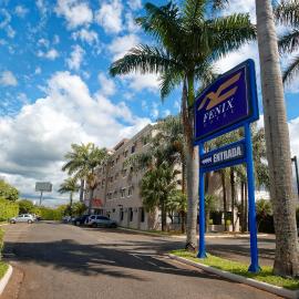 Fênix Hotel Limeira, хотел в Лимейра