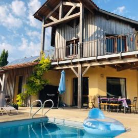 Eco-Lodge Étoile de Jor, hotel in Plazac