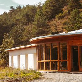 Agotzenea - Alojamiento con encanto en un entorno rural, hotel a Zubiri