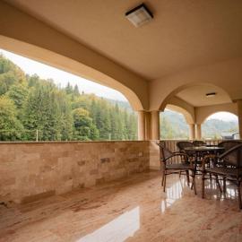 Casa Măiereană, hotell i Anieş