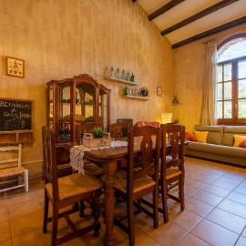 Can Cirera, casa rural