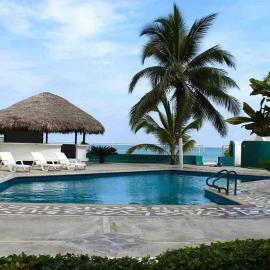 Beachside apartment with 2 pools, Same, Esmeraldas, hotel en Esmeraldas