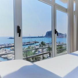 Albergue Club Náutico de Águilas โรงแรมในอากีลัส