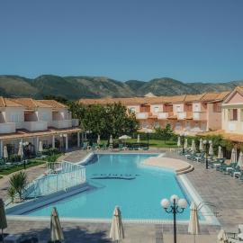 Ecoresort Hotel Zefyros, hotel din Ayios Kirikos