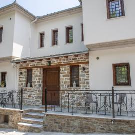 Aelia Mount Suites, hotel en Zagora