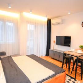 Design Apartment near Gorica Park I 24h Check-In