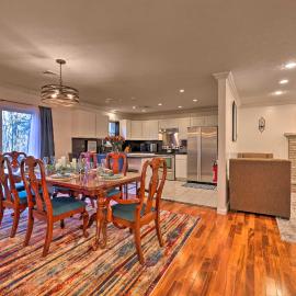 Resort Perks & Lake Access: Poconos Retreat
