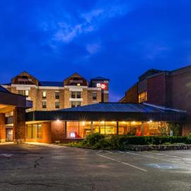 Best Western Plus Portsmouth Hotel & Suites, hotel en Portsmouth