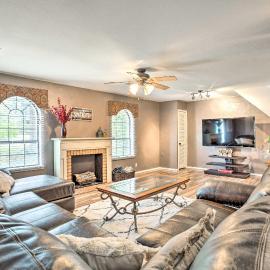 Gainesville Home w/ Outdoor Oasis, 16 Mi to Lake, hotel a Gainesville