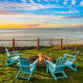@ Marbella Lane – Wave House, Your Oceanfront Retreat!, hotell i Oak Harbor