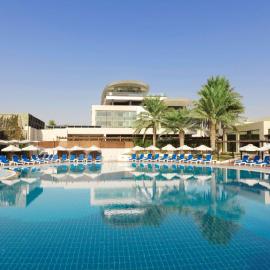 Radisson Blu Hotel, Kuwait, hotel sa Kuwait