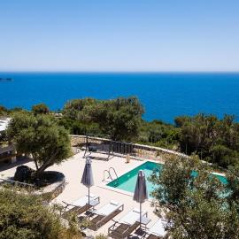 Villa Stone Thromila - Endless Blue View, Top Beaches Nearby, Hotel in Sellía