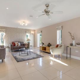 Spacious 5-Bedroom Farmhouse l Near Thetford Forest