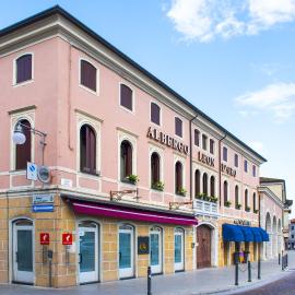 Albergo Leon D'Oro, хотел в Маниаго