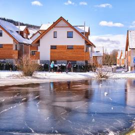 Mýto Apartments BERGMAX, Ski Jasná Chopok 10min transit - Resort Mýto Apartments, parking free, hotel Vámoson