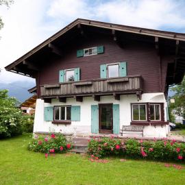 Chalet Patricia by Interhome, hotell i Kössen
