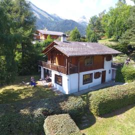 Apartment Frênes by Interhome, hotel in Ovronnaz