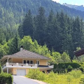 Holiday Home Steindlwald by Interhome, hotel in Untertauern
