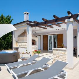 Villa Irena