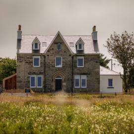 House Of Juniper - The Manse, hotel Broadfordban