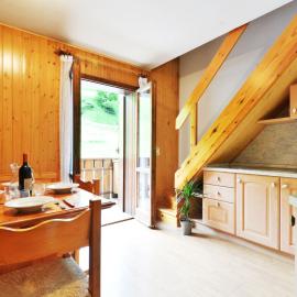 Apartment Penia 2-1 by Interhome โรงแรมในเปเนีย