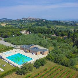 Camping Il Boschetto Di Piemma, hotel din San Gimignano
