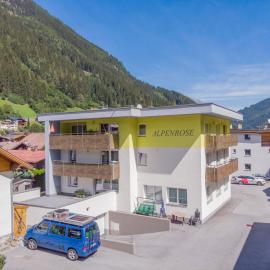 Apartment Alpenrose-2 by Interhome