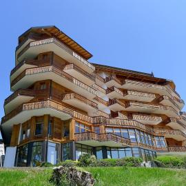 Apartment Le Bristol C36 by Interhome