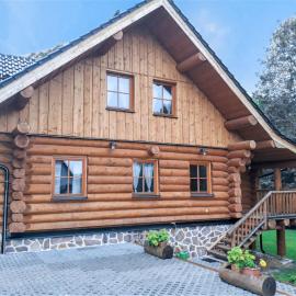 Chalet Lazny by Interhome، فندق في Pohorsko