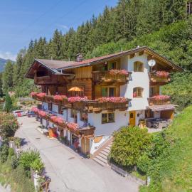 Apartment Alpin by Interhome