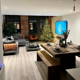 REFURBISHED MAY 2026 - EXCLUSIVE and MODERN Bradford City Centre- 85" Cinema TV