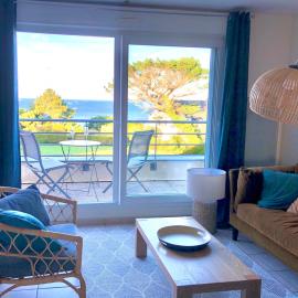 Vue mer à Carantec Grand appartement avec Balcon Parking privé et Plage à pied