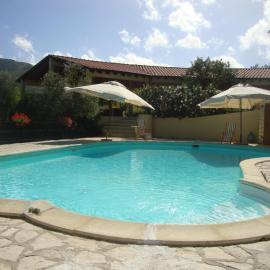 Villa appartamento e piscina anche esclusiva parco del cilento, hotel din Monte San Giacomo