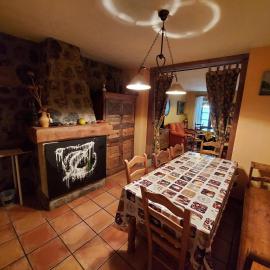 Casa Rural El Callejo، فندق في Hinojosa de Duero
