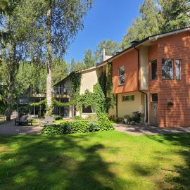 Rēzijas, hotel Ķegumsban