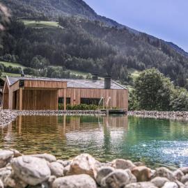 Chalet & Appartement Zingerlehof Trens، فندق في كامبو دي ترينس