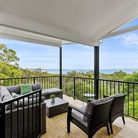 YARABIN - Luxury Home With Ocean Views