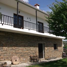 Casa Oliveiras do Douro, hotell sihtkohas Sobreira