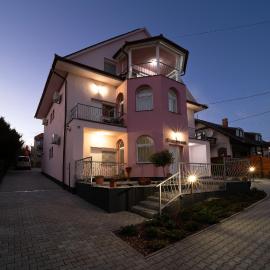 Villa Lotus