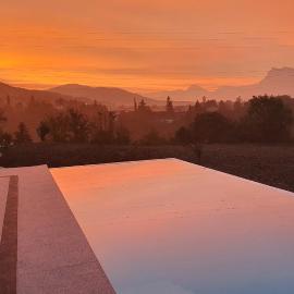 Studio indépendant vue magnifique et au calme, hotell sihtkohas Crest
