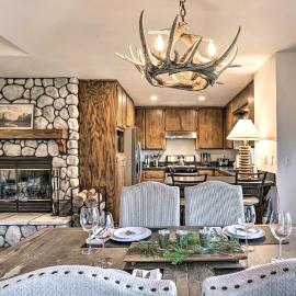 Luxe Lake Arrowhead Getaway w/ Treetop Views!